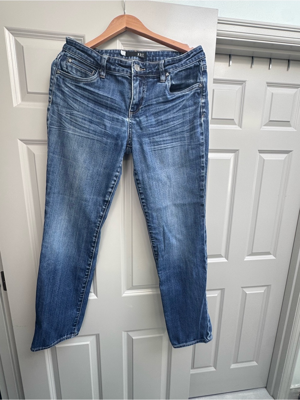 Kut from the Kloth Women's Light Blue Catherine Boyfriend Jeans